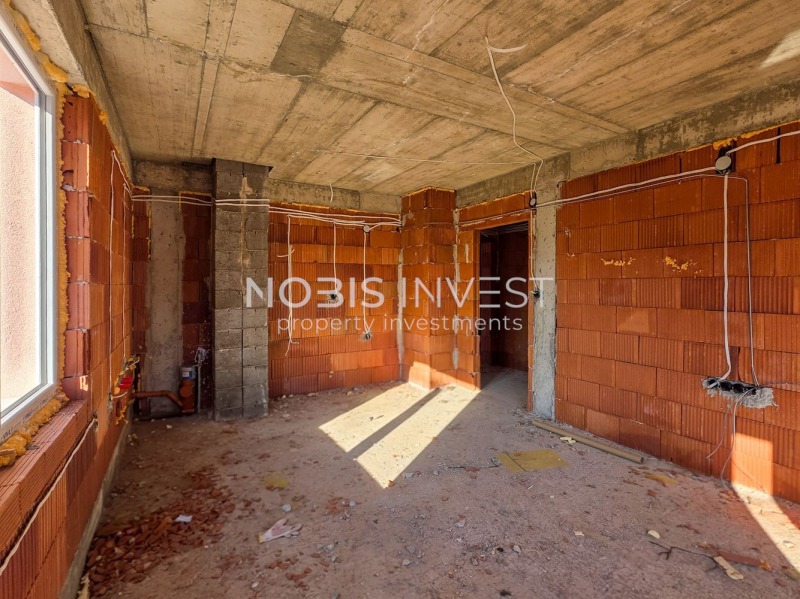 Продава 2-СТАЕН, гр. Пловдив, Остромила, снимка 3 - Апартаменти - 52781169