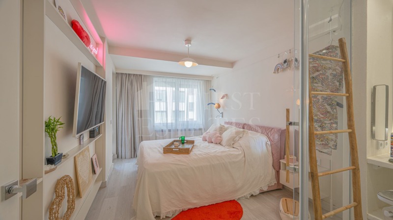 Na prodej  2 ložnice Sofia , Centar , 126 m2 | 16968402 - obraz [4]