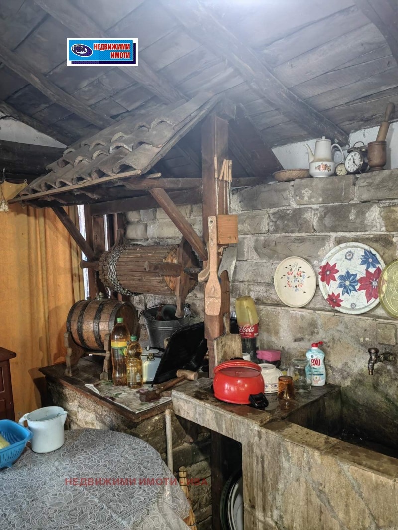 Продава  Къща област Сливен , с. Медвен , 500 кв.м | 50996677 - изображение [13]