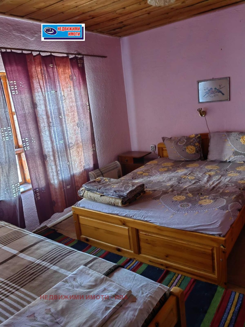 Продава  Къща област Сливен , с. Медвен , 500 кв.м | 50996677 - изображение [5]