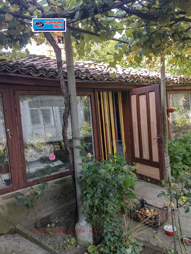 Продава  Къща област Сливен , с. Медвен , 500 кв.м | 50996677 - изображение [4]