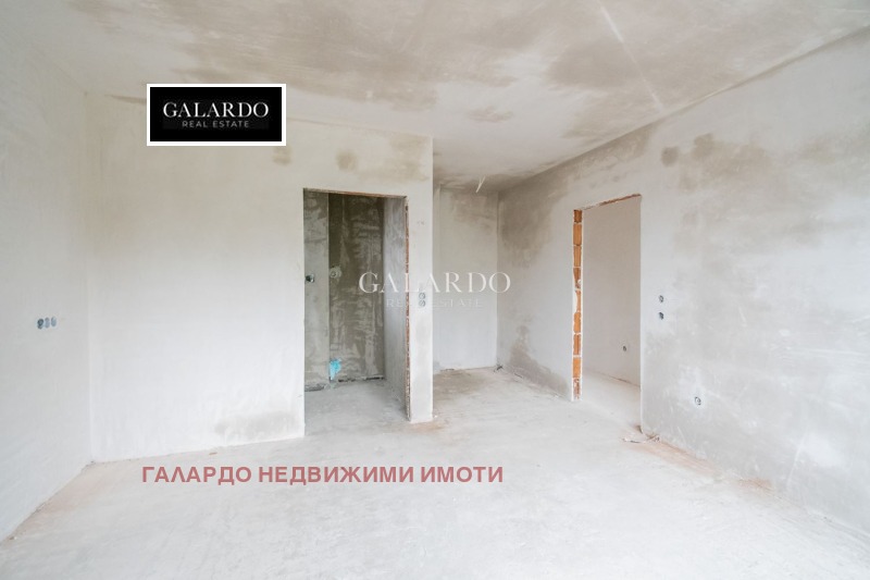 Myytävänä  Talo Sofia , v.z.Malinova dolina , 186 neliömetriä | 79848711 - kuva [6]