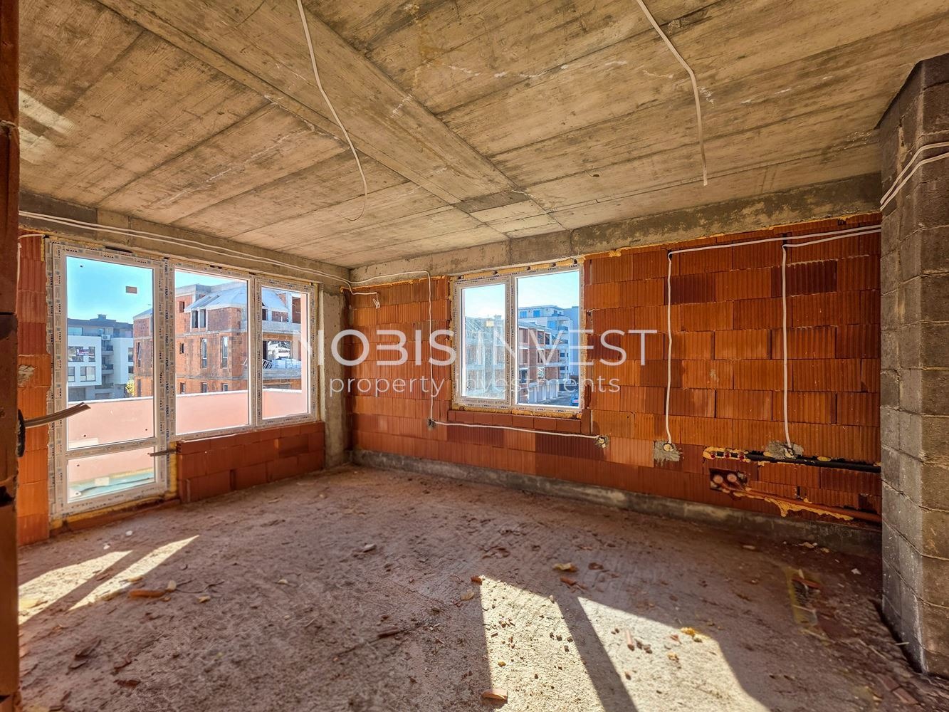 Продава 2-СТАЕН, гр. Пловдив, Остромила, снимка 2 - Апартаменти - 52781169