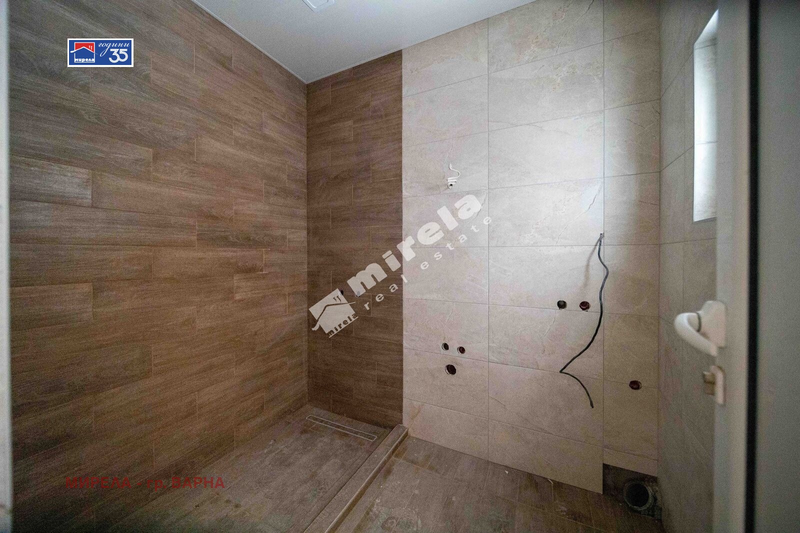 Продава КЪЩА, гр. Варна, Център, снимка 8 - Къщи - 56001386