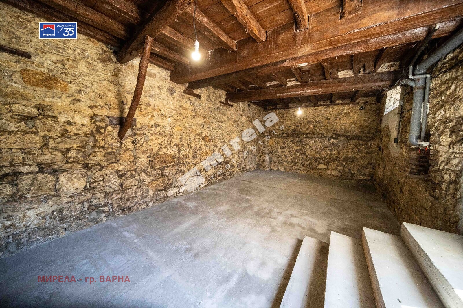 Продава КЪЩА, гр. Варна, Център, снимка 15 - Къщи - 56001386
