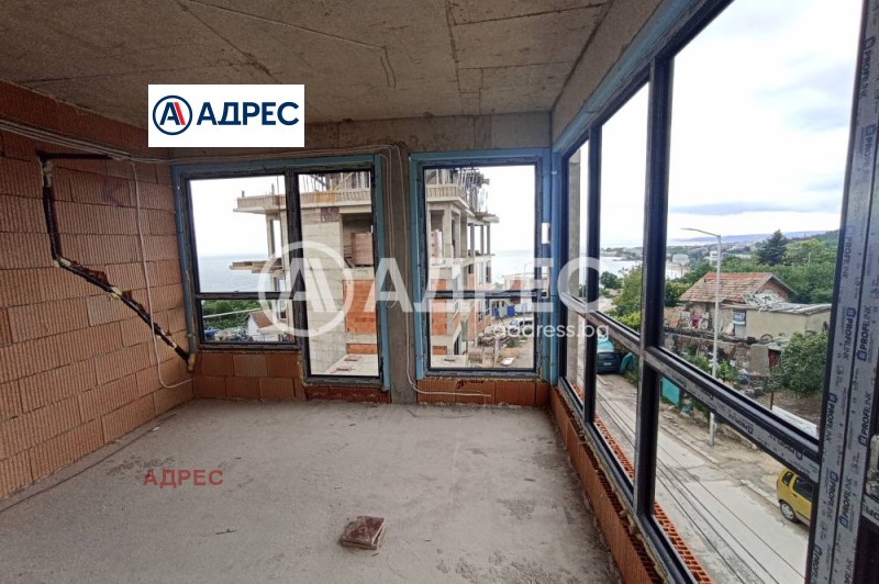 Продава  3-стаен, град Варна, к.к. Чайка •  145 000 EUR • ID 77149554 — holmes.bg - [1] 