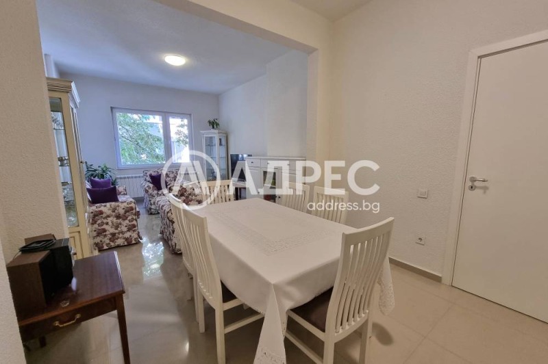 Продава 3-СТАЕН, гр. София, Център, снимка 11 - Апартаменти - 51598138