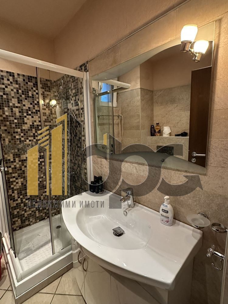 Продава 4-СТАЕН, гр. София, Център, снимка 15 - Апартаменти - 52493178