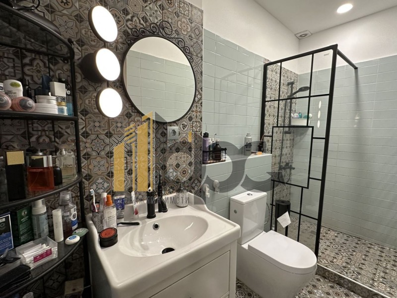 Продава 4-СТАЕН, гр. София, Център, снимка 6 - Апартаменти - 52493178