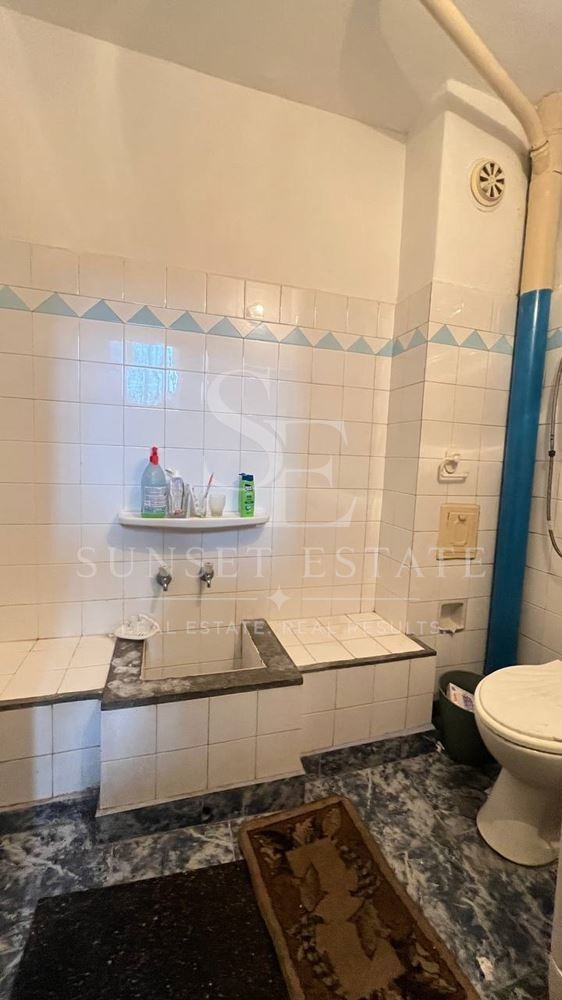 Продава ЕТАЖ ОТ КЪЩА, гр. Поморие, област Бургас, снимка 11 - Етаж от къща - 54406667
