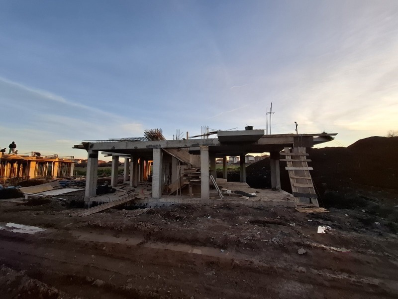 Продава КЪЩА, гр. Костинброд, област София област, снимка 2 - Къщи - 52104274