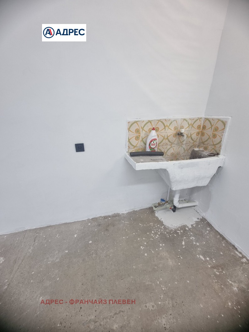 De vânzare  Garaj Pleven , 9-ti cvartal , 22 mp | 60257379 - imagine [3]