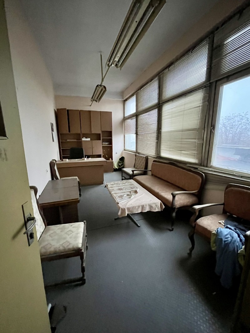 Продава БИЗНЕС ИМОТ, гр. Русе, Дружба 1, снимка 9 - Други - 52802556