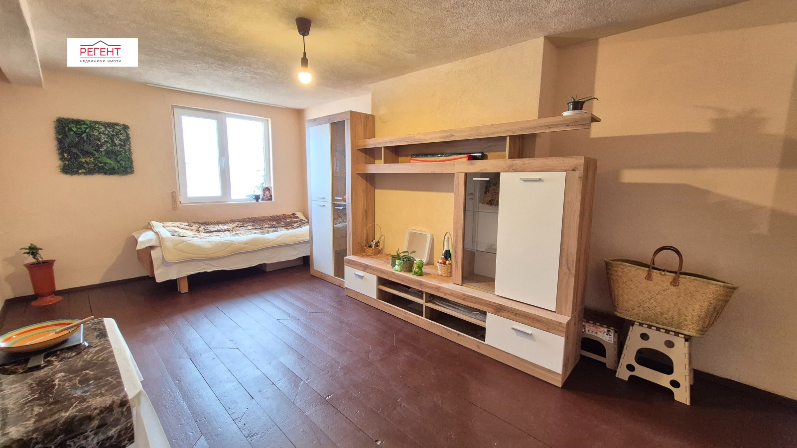 Продава ЕТАЖ ОТ КЪЩА, гр. Габрово, Център, снимка 2 - Етаж от къща - 42088810