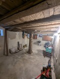 Продава КЪЩА, област Габрово, гр. Трявна • 130000 € / 254257.90 лв. • 36550919 17