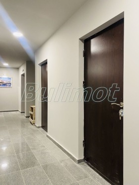 Студия Левски 1, Варна 6