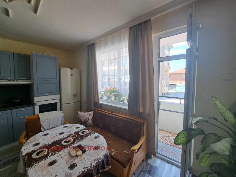 In vendita  2 camere da letto Iambol , Tsentar , 80 mq | 78374563 - Immagine [15]