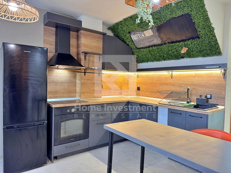 Продава 3-СТАЕН, гр. Варна, ВИНС-Червен площад