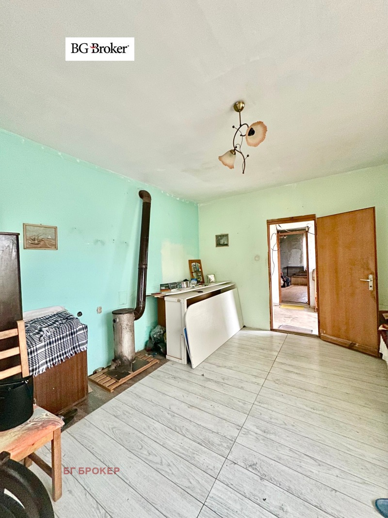 Продава КЪЩА, с. Лесново, област София област, снимка 4 - Къщи - 53324424