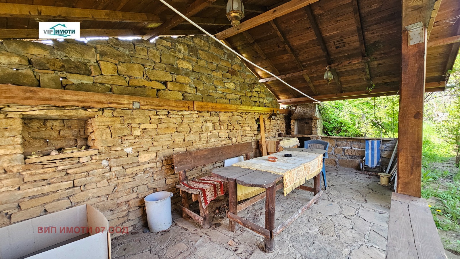 Продава КЪЩА, с. Лисец, област Ловеч, снимка 2 - Къщи - 54067676