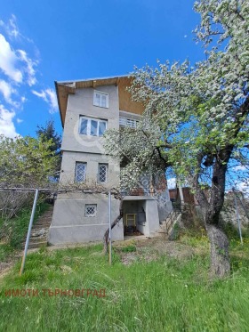 Продажба на имоти в с. Керека, област Габрово - изображение 7 