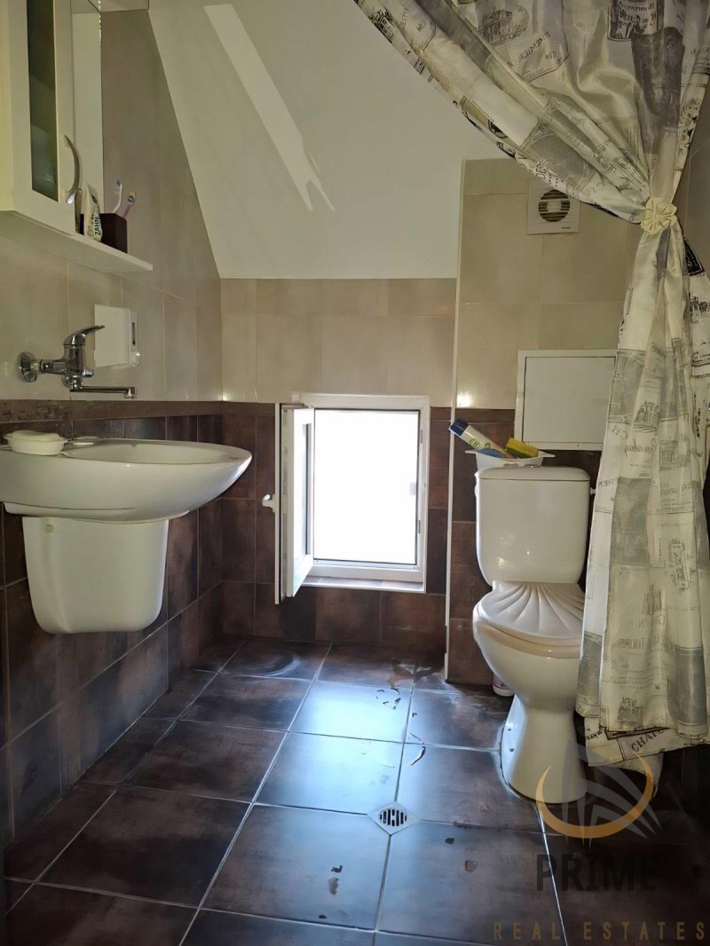 Продава 2-СТАЕН, гр. Бургас, Сарафово, снимка 2 - Апартаменти - 53349803