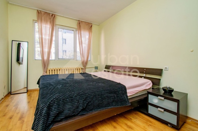 Продава 3-СТАЕН, гр. София, Център, снимка 5 - Апартаменти - 52134581