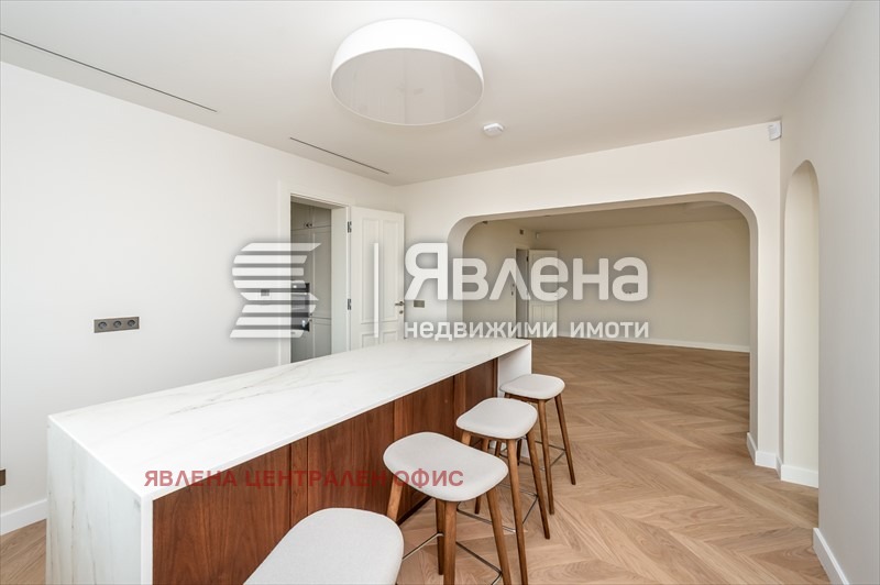 Продава 4-СТАЕН, гр. София, Изгрев, снимка 16 - Апартаменти - 53715935