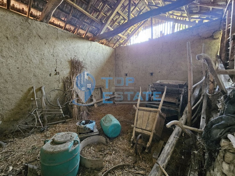 Продава КЪЩА, с. Върбица, област Велико Търново, снимка 9 - Къщи - 51757033