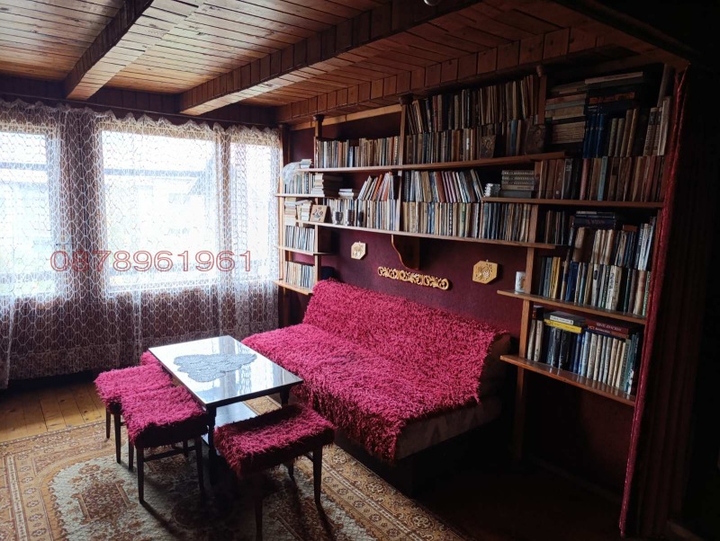 Продава КЪЩА, гр. Разлог, област Благоевград, снимка 10 - Къщи - 53472941