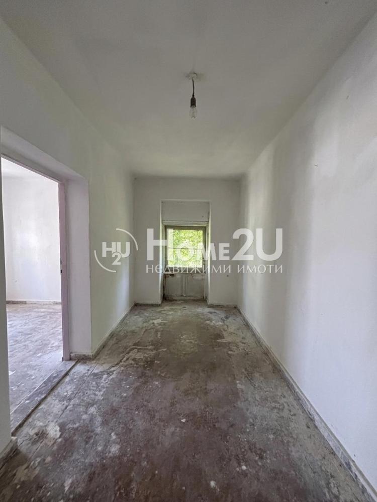 Продава КЪЩА, с. Скутаре, област Пловдив, снимка 9 - Къщи - 54757346