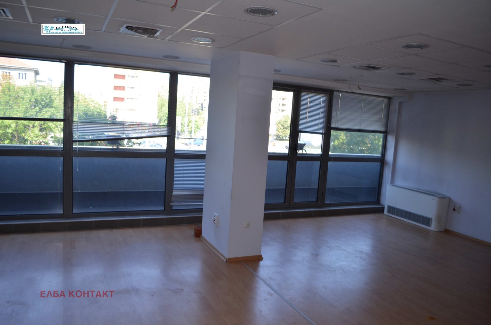 Продава ОФИС, гр. София, Гоце Делчев, снимка 2 - Офиси - 51563568