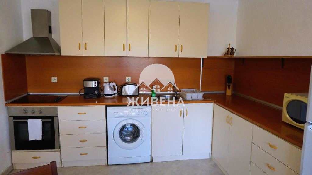 Продава КЪЩА, с. Соколово, област Добрич, снимка 9 - Къщи - 54133539