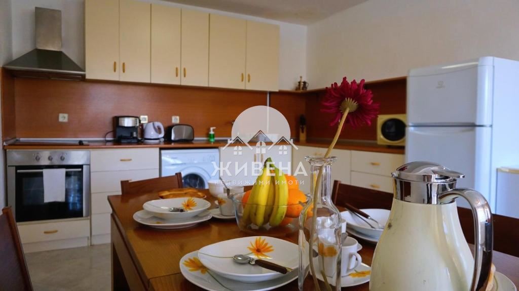 Продава КЪЩА, с. Соколово, област Добрич, снимка 8 - Къщи - 54133539