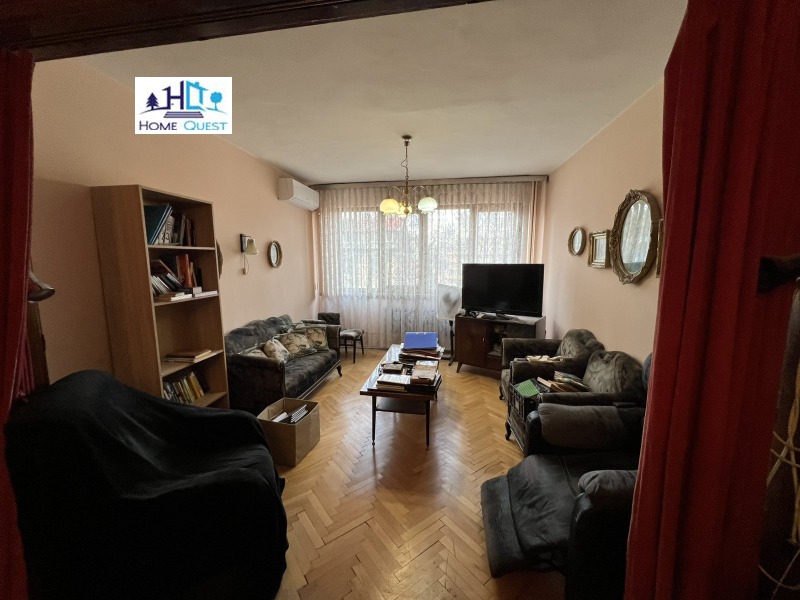 Продава  3-стаен град София , Център , 98 кв.м | 94078634