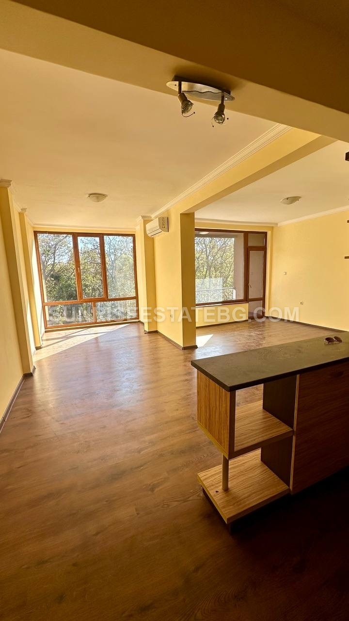 Продава  3-стаен, град Варна, м-т Ален мак •  188 837 EUR • ID 63993715 — holmes.bg - [1] 