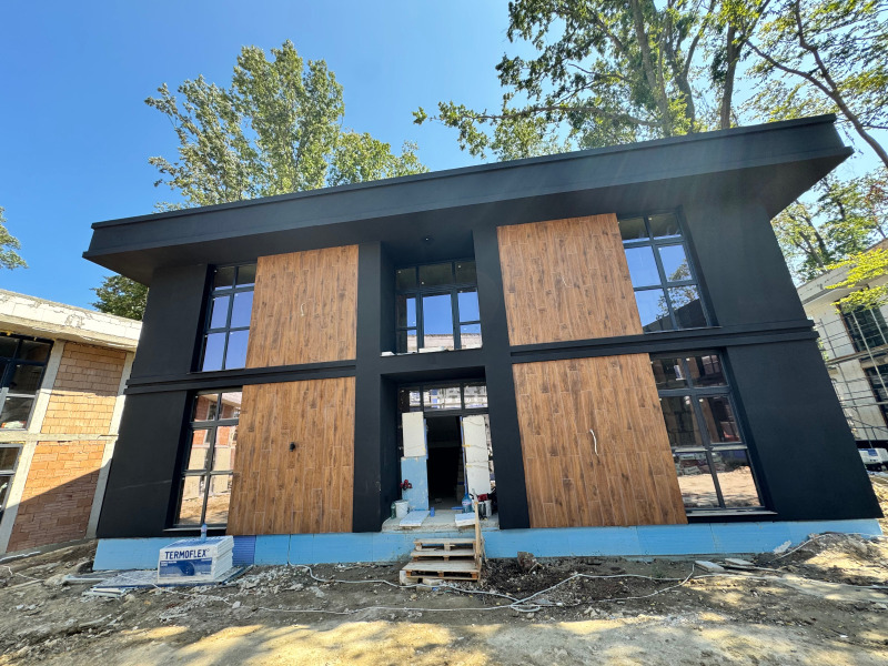 Продава  3-стаен град Варна , м-т Ален мак , 80 кв.м | 33156689