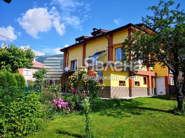 Продава КЪЩА, област София, с. Антон • 210000 € • 30815792 — Holmes.bg