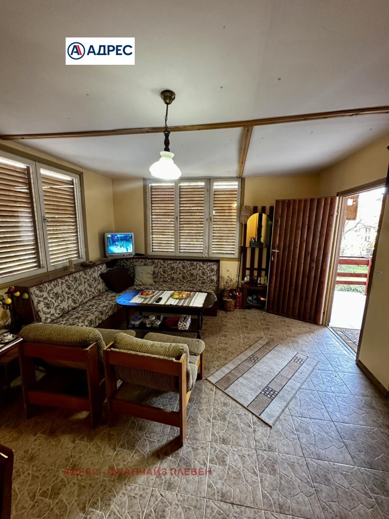 Продава КЪЩА, с. Велчево, област Ловеч, снимка 6 - Къщи - 53493719