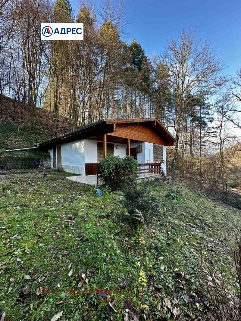 Продава КЪЩА, с. Велчево, област Ловеч