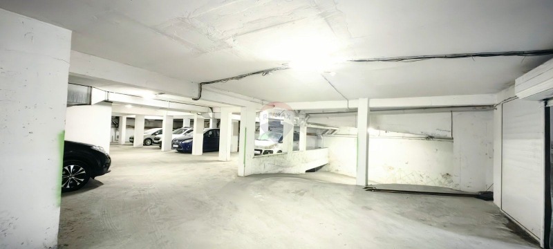 Продава ГАРАЖ, ПАРКОМЯСТО, гр. Варна, м-т Сотира, снимка 2 - Гаражи и паркоместа - 53038930