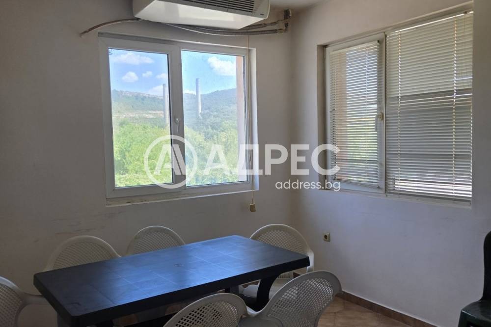 Продава СКЛАД, гр. Провадия, област Варна, снимка 5 - Складове - 55129511
