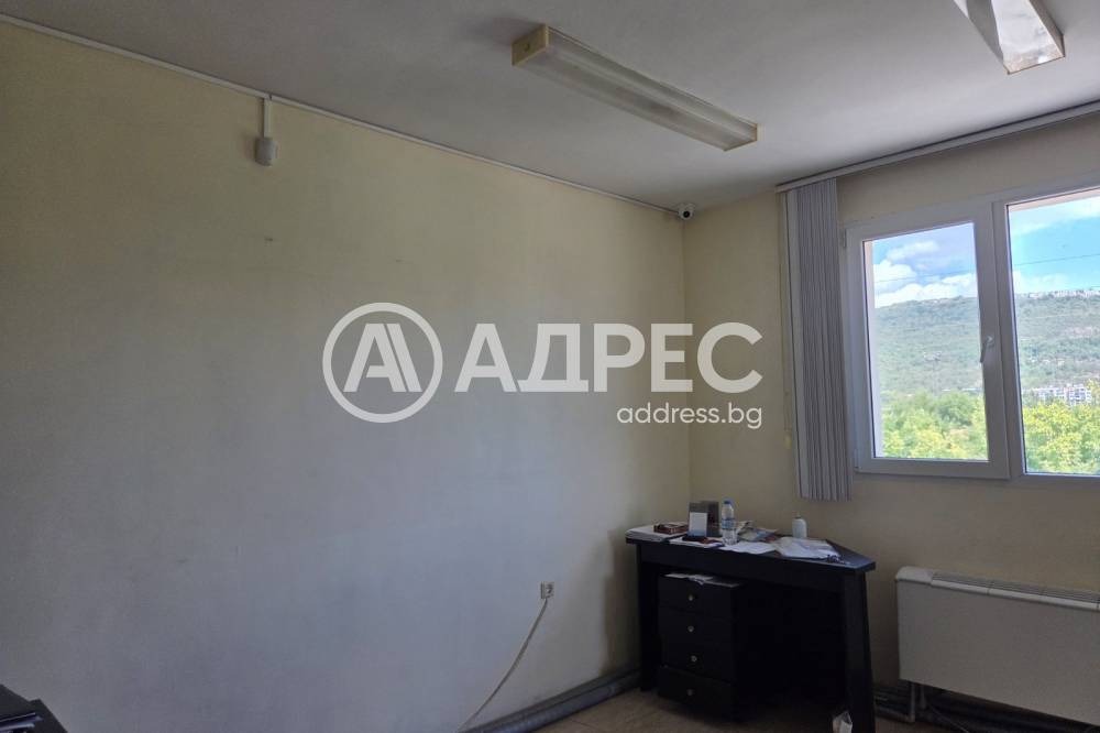 Продава СКЛАД, гр. Провадия, област Варна, снимка 7 - Складове - 55129511
