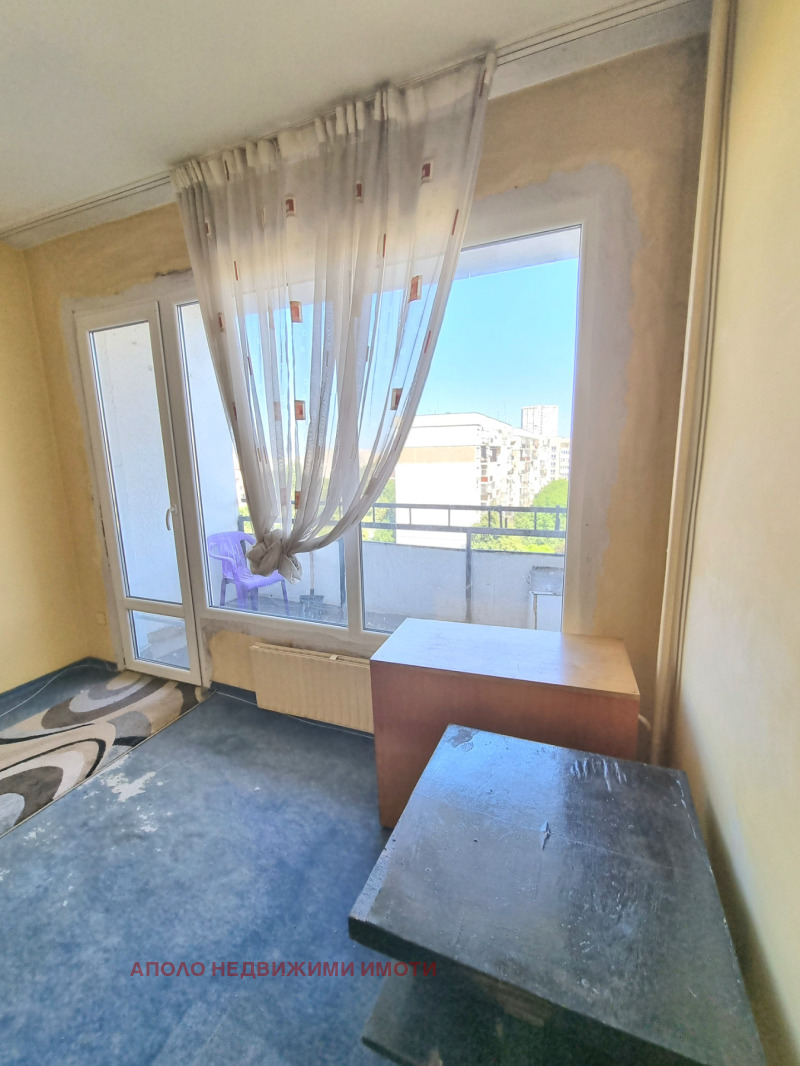 Til salgs  1 soverom Sofia , Slatina , 45 kvm | 31654929 - bilde [3]