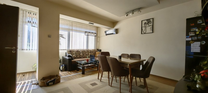 Продава  Мезонет град Стара Загора , Център , 148 кв.м | 74841852