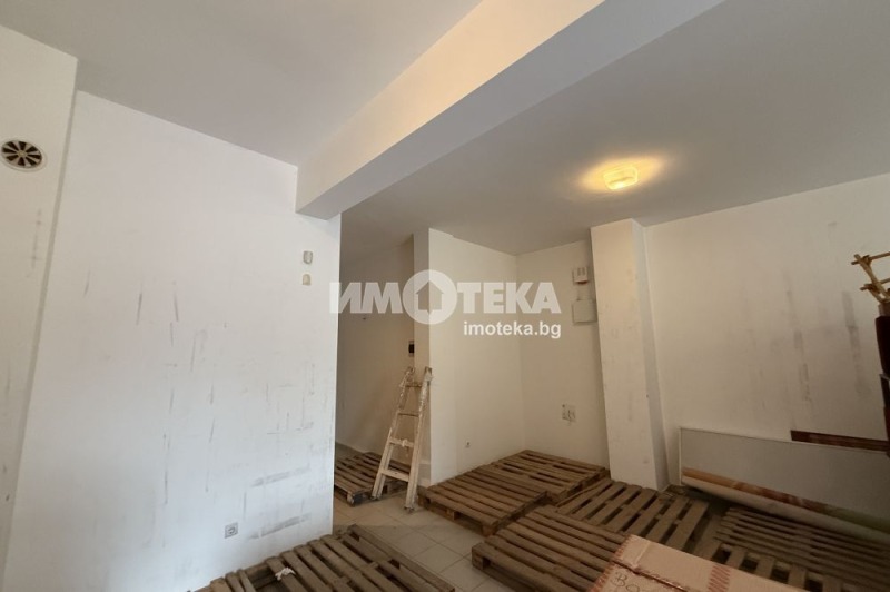 Продава ОФИС, гр. София, Гоце Делчев, снимка 2 - Офиси - 48495992