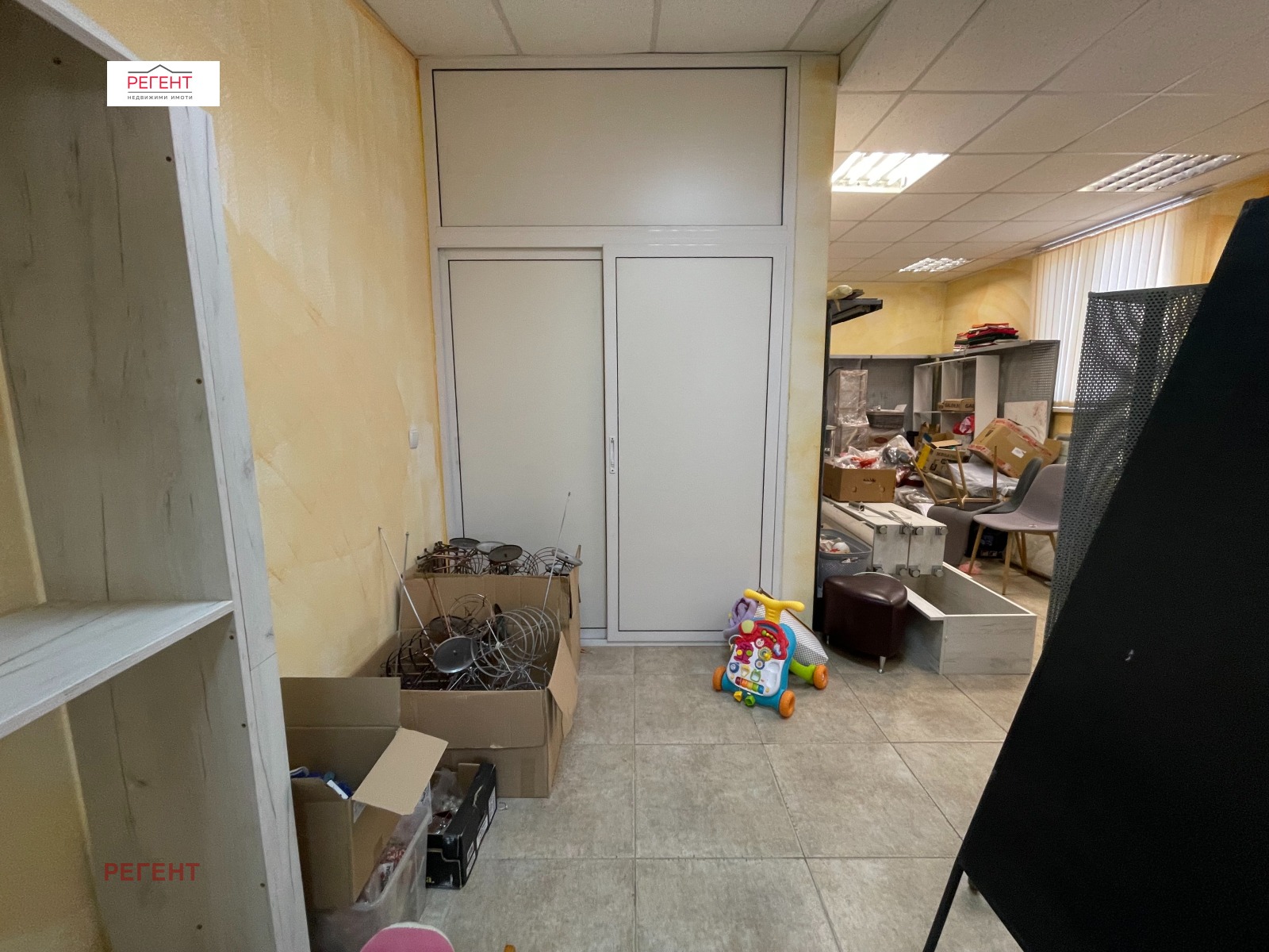 Продава ОФИС, гр. Трявна, област Габрово, снимка 2 - Офиси - 52545764