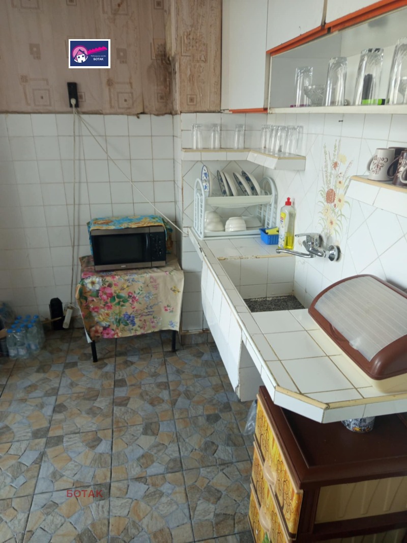 Продава 2-СТАЕН, гр. Пазарджик, Изток, снимка 5 - Апартаменти - 53416128