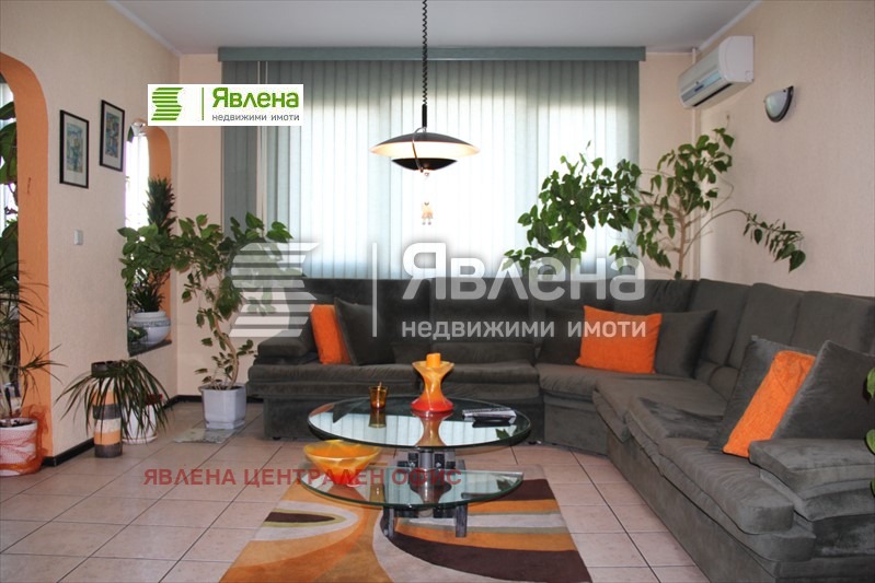 Продается  2 спальни София , Света Троица , 114 кв.м | 24404067