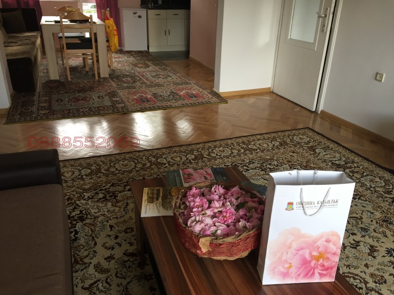 Продава МНОГОСТАЕН, гр. Казанлък, област Стара Загора, снимка 9 - Апартаменти - 52783908